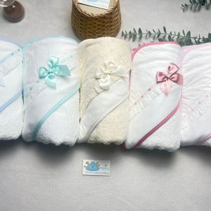 Toalha Bordado Inglês com Laço